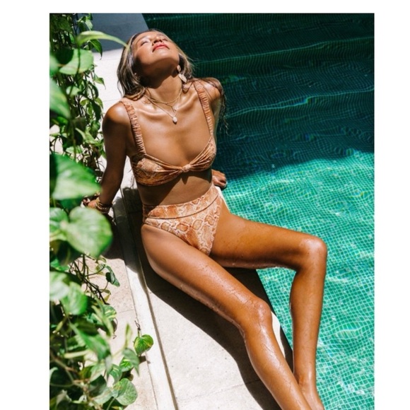 BILLABONG - SINCERELY JULES OVER THE SUN bikini bottoms NWT - Picture 4 of 11